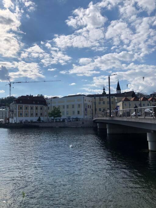 Wohnung See- Und Bergnaehe Gmunden Exteriör bild