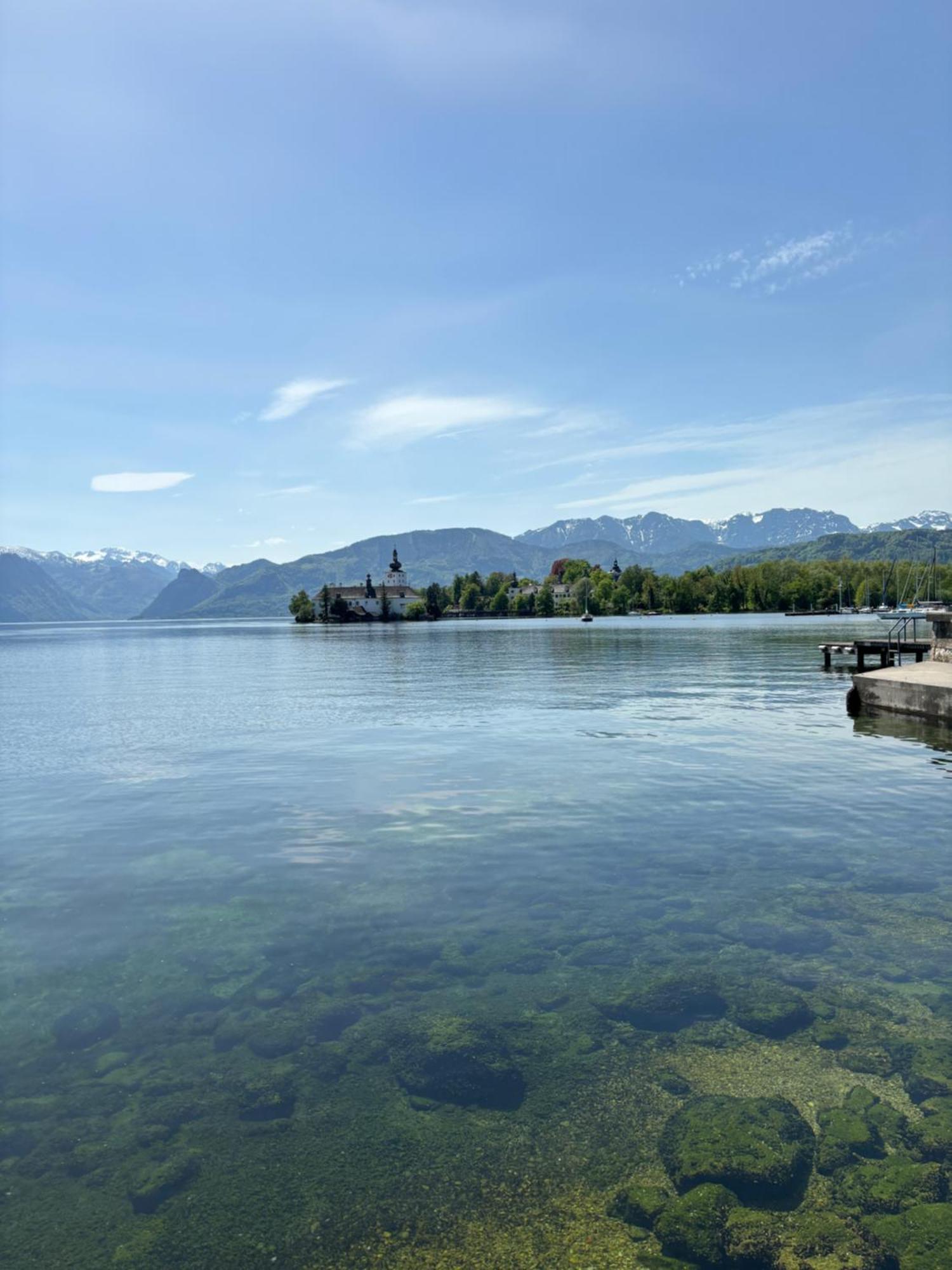 Wohnung See- Und Bergnaehe Gmunden Exteriör bild